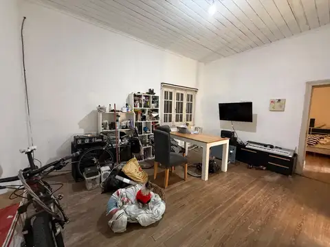 Casa en Venta con 4 cocheras