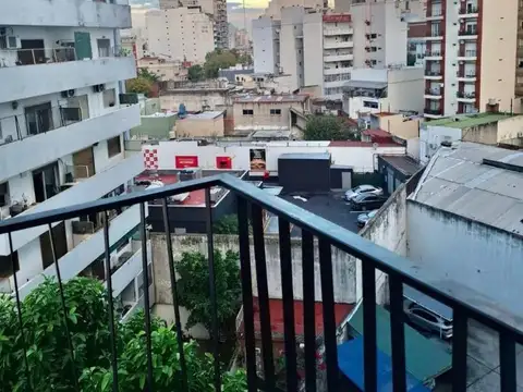 EXCELENTE 1 AMB CFTE BALCON