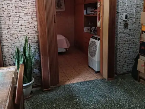 Depto Tipo Casa en Venta en Ramos Mejía, USD 66.900