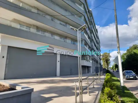 Local en Alquiler en Canning, USD 11.000