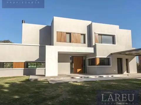 Casa en La Berlina, Pilará.