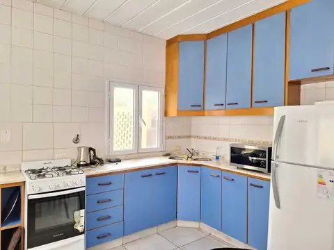 Casa en Venta con 4 cocheras