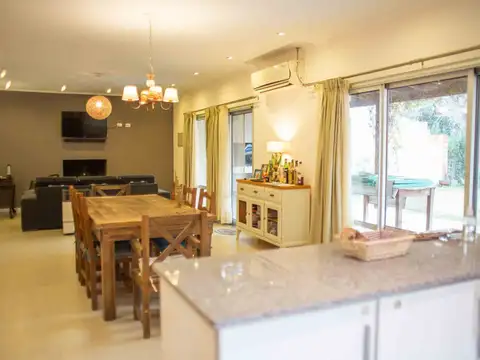 Casa en Venta en Uribelarrea, USD 180.000