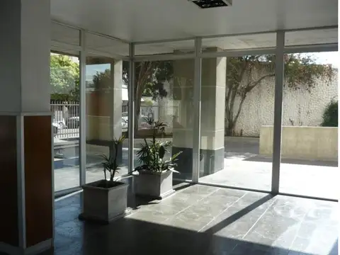 Tucuman 800 , Piso 7