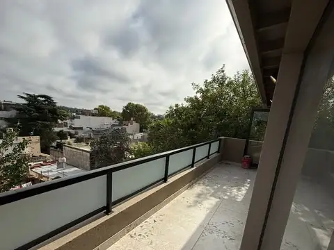 UF 8 Villa Urquiza 4 Ambientes TERRAZA PROPIA Departamento 177m COCHERA opc. Estrenar Frente 3 Baño