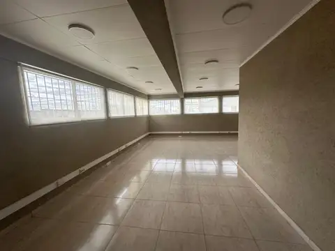 Galpon en Alquiler 18 años