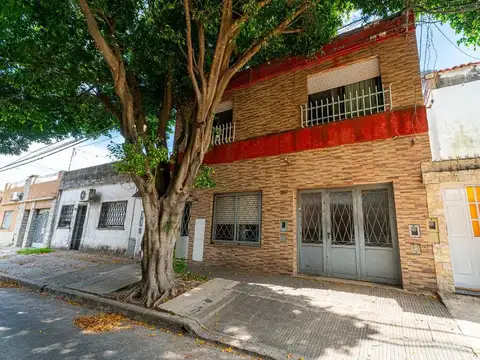 VENTA CASA PLANTA ALTA DOS DORMITORIOS - ECHESORTU