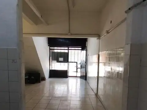 Alquiler de local de 40mts en Wilde