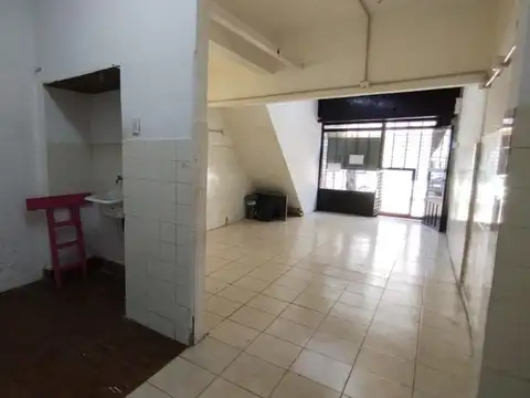 Local en Alquiler en Wilde, $ 600.000