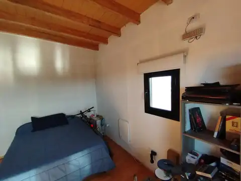Casa 5 ambientes con 1 baño
