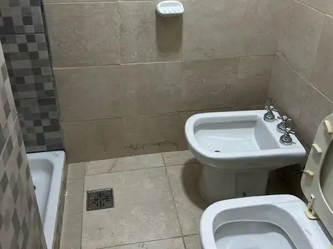 Venta de  Duplez 1 dormitorio PH en Nuestra Señora de Lourdes
