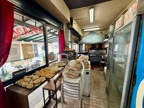 Local en Venta 50 años