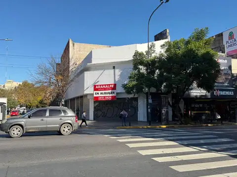 Local en Alquiler en Liniers, USD 10.500