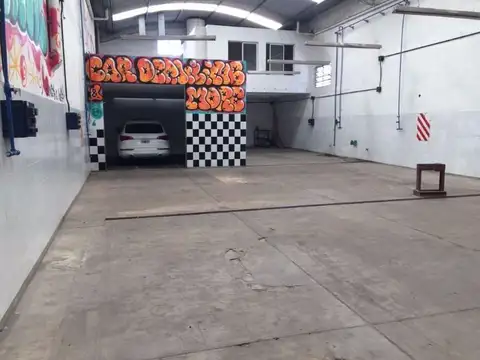 Galpon en Alquiler 10  mts Frente