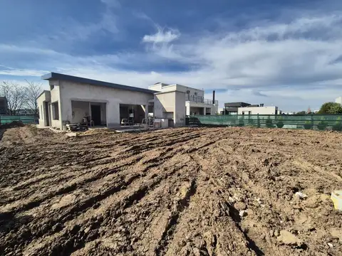Casa en Venta en Guernica, USD 145.000