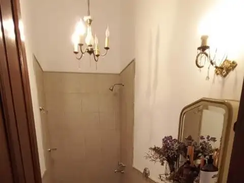 Casa 4 ambientes con 4 baños