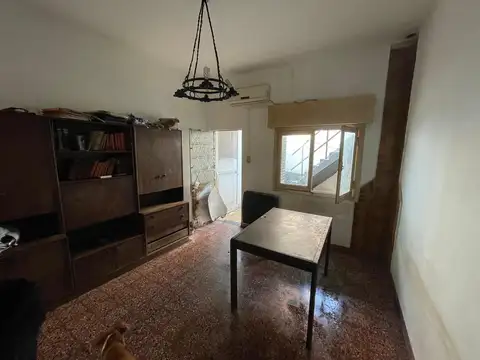 Depto Tipo Casa en Venta 50 años