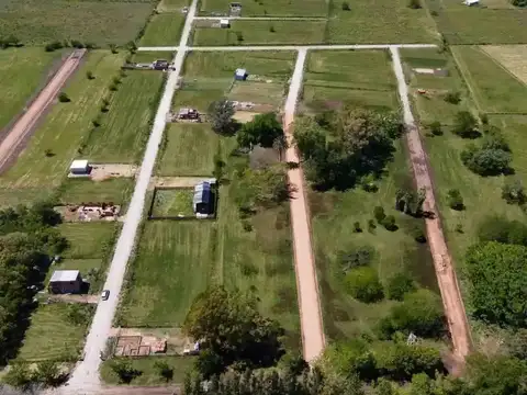 Terreno en venta - 300Mts2 - Los Hornos