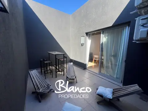 Departamento en Alquiler con 1 cocheras
