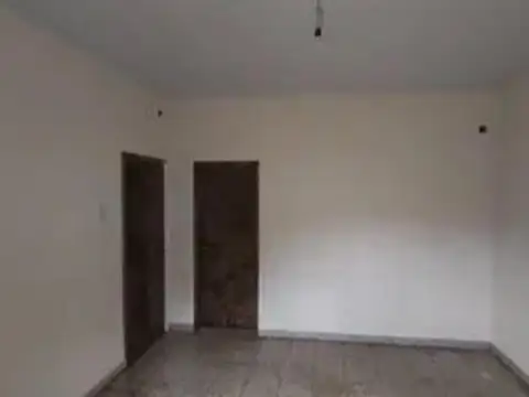 Casa en Venta con 5 cocheras