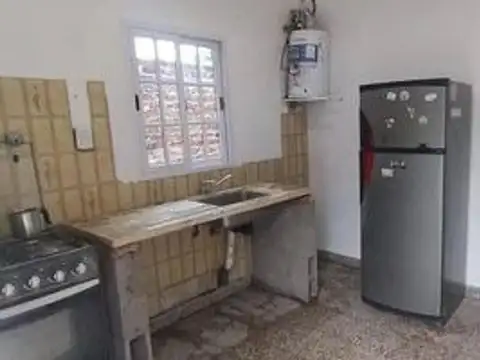 Casa en Venta en Castelar, USD 60.000
