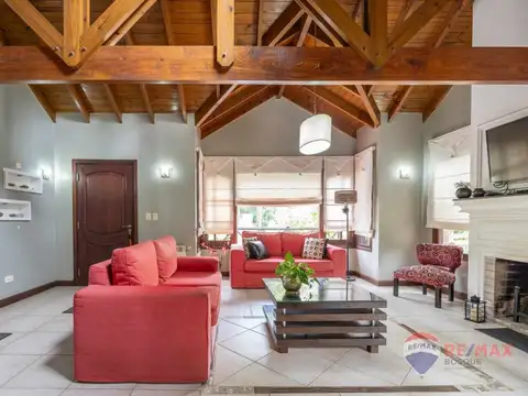 Casa en Venta Pinamar de 6 Ambientes