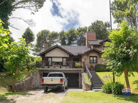 Casa en Venta Pinamar de 6 Ambientes