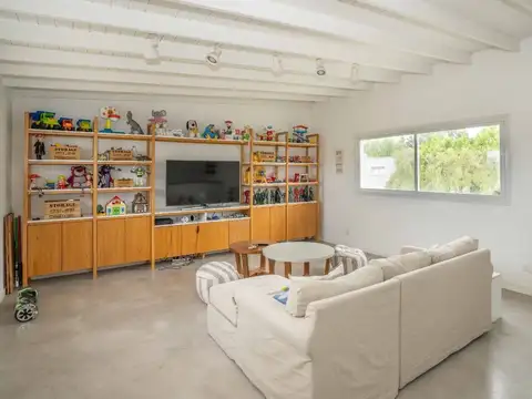 Venta casa 5 amb, dos en planta baja Santa Clara 