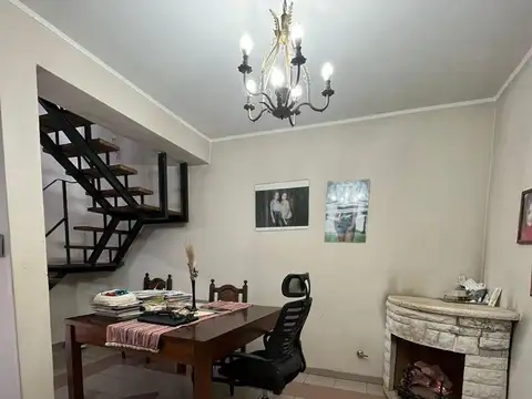 SE VENDE CASA CON QUINCHO Y PILETA-SANTO TOMÉ