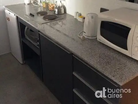 1 ambiente tipo loft amoblado. Alquiler temporario sin garantía en San telmo.
