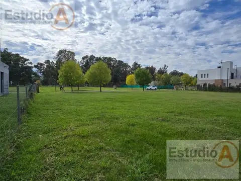 BARRIO CERRADO SANTA ISABEL
