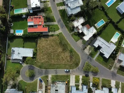 VENTA LOTE SAN MATIAS, AREA 3 - 1023,4M2