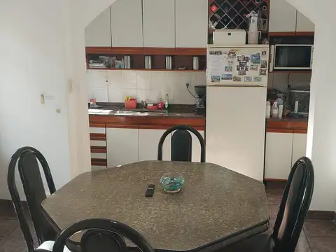Casa en Venta con 6 cocheras