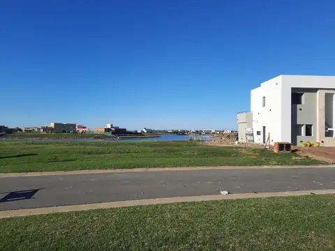 San Sebastian Barrio Cerrado- Pilar-Escobar