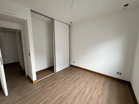 Departamento en Venta en Moron Sur, USD 65.000