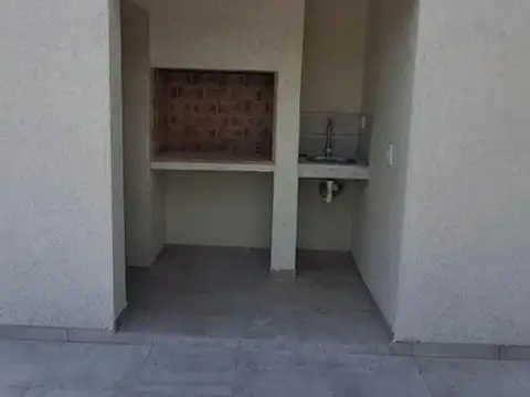 Casa en Venta en Pilar del Este - San Eduardo, USD 150.000