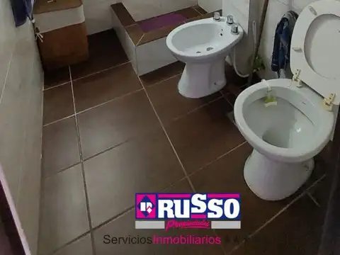 Depto Tipo Casa en Venta 40 años