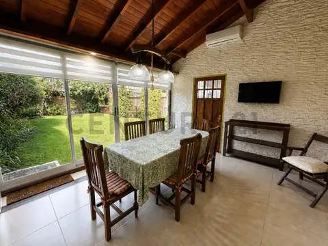 Casa 4 ambientes con 1 baño
