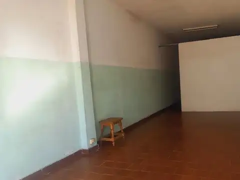Local en Venta 43 años