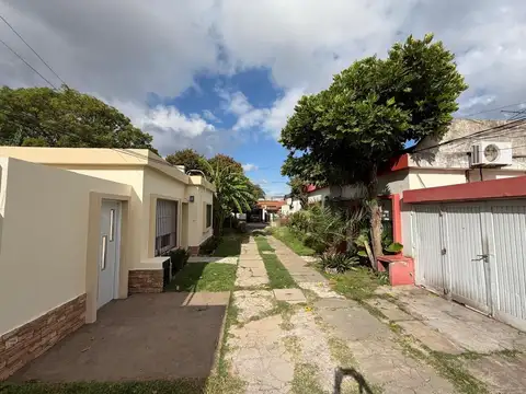 Depto Tipo Casa en Venta de 3 ambientes