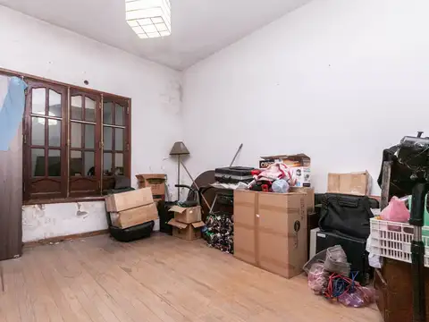VENTA VIVIENDA MULTIFAMILIAR GARAGE PATIO LANUS