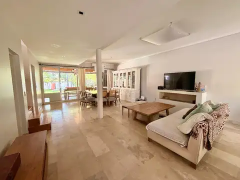 Casa en Barrio Cerrado Tigre Joven