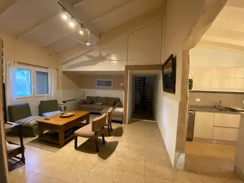 Casa en Alquiler Temporal con 1 cochera