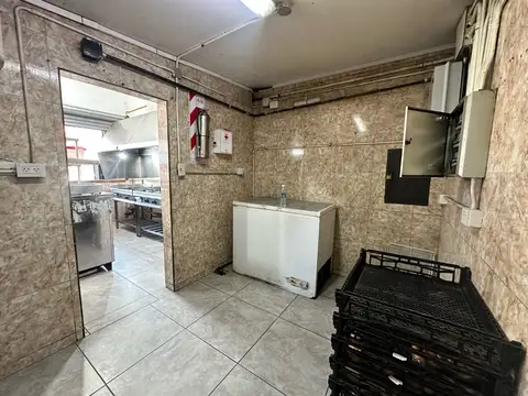 Importante Local Comercial en San Miguel