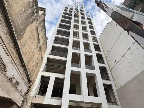 LA PERLA DE BANFIELD! MONOAMBIENTE CON FINANCIAMIENTO! 8B