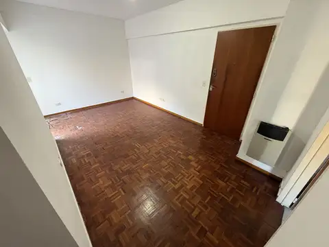 Departamento de 2 Ambientes en Alquiler. 37 m² con 1 Dormitorio. Almagro Sur