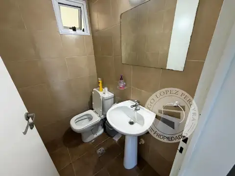 Amplio 3 ambientes con cochera en edificio con amenities