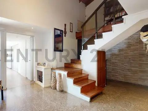 69 e/ 16 y 17 1000, Piso 0