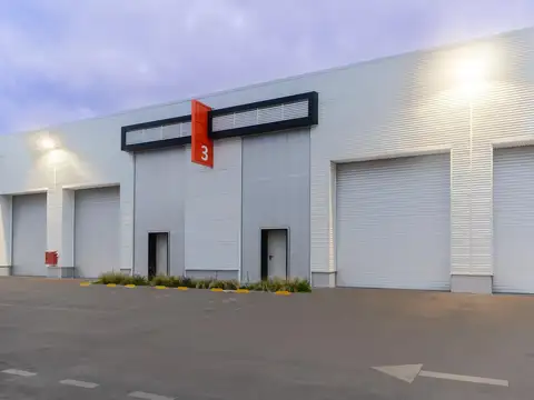 Depósito en venta - ARBOX - Berazategui - 328 m2