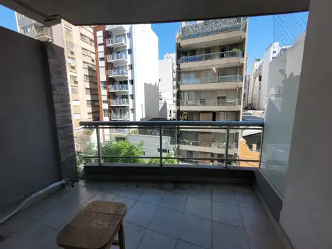 Departamento 2 ambientes con balcon al frente y amenities
